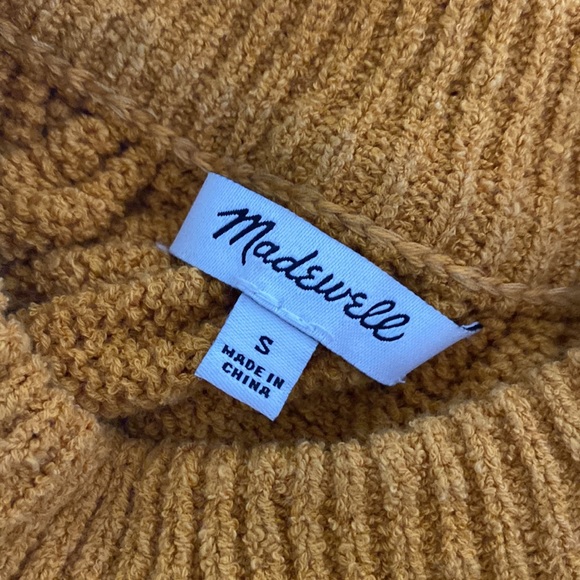 Marigold halter style tank - Picture 3 of 3